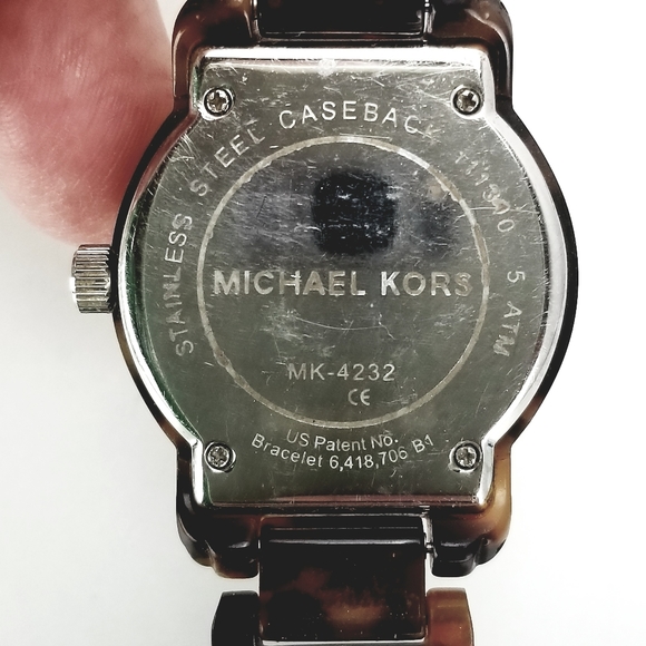 Michael Kors Brown Tortoise Silver MK Logo Dial Ac main image 10